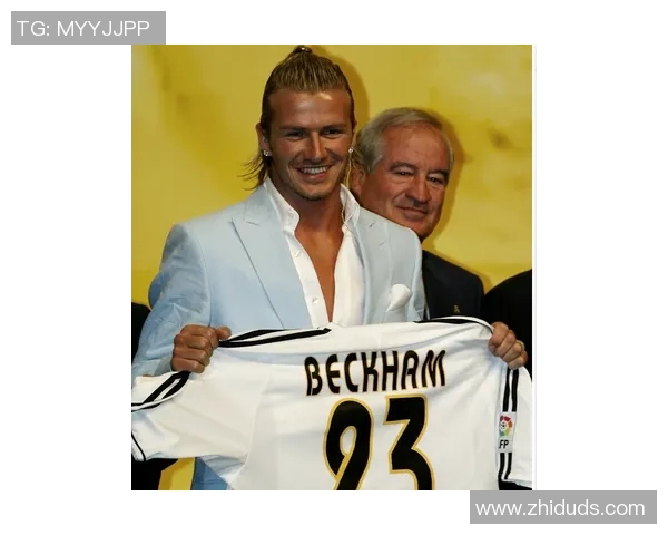 伤感足球球星男头像展现孤独与奋斗的情感交织瞬间